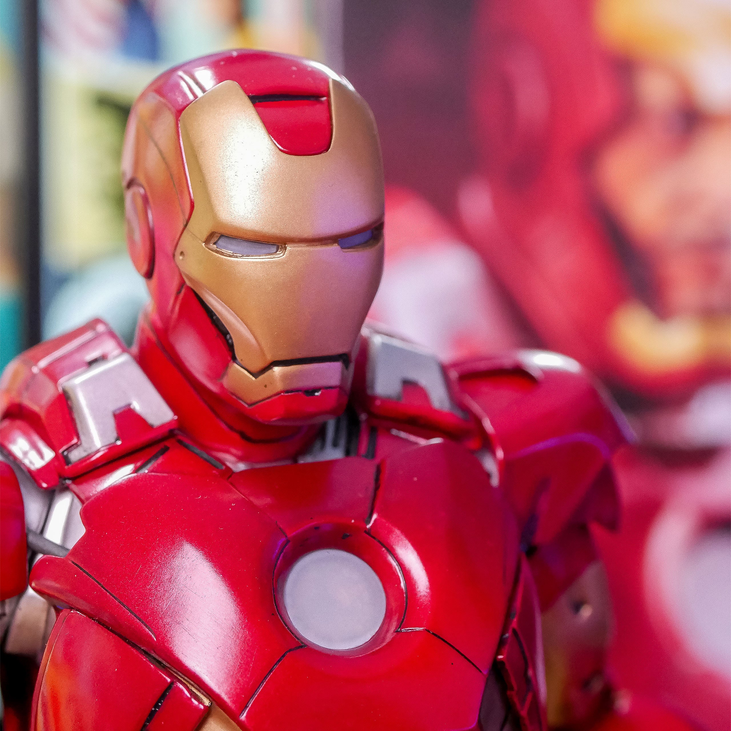 Image produit Avengers - Statue Iron Man Mark 7 ARTFX+