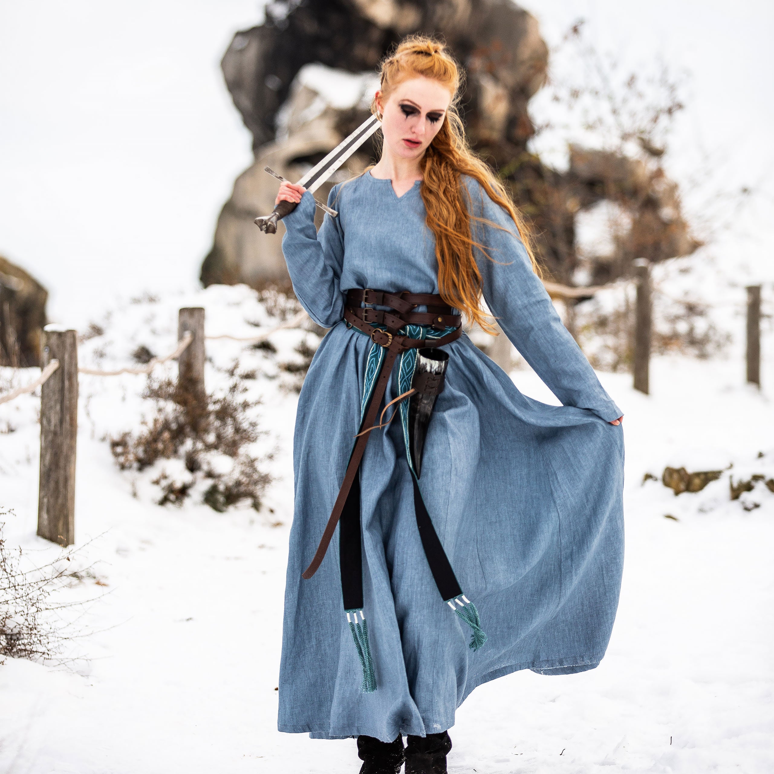 Image produit Robe Médiévale en Lin Bleu