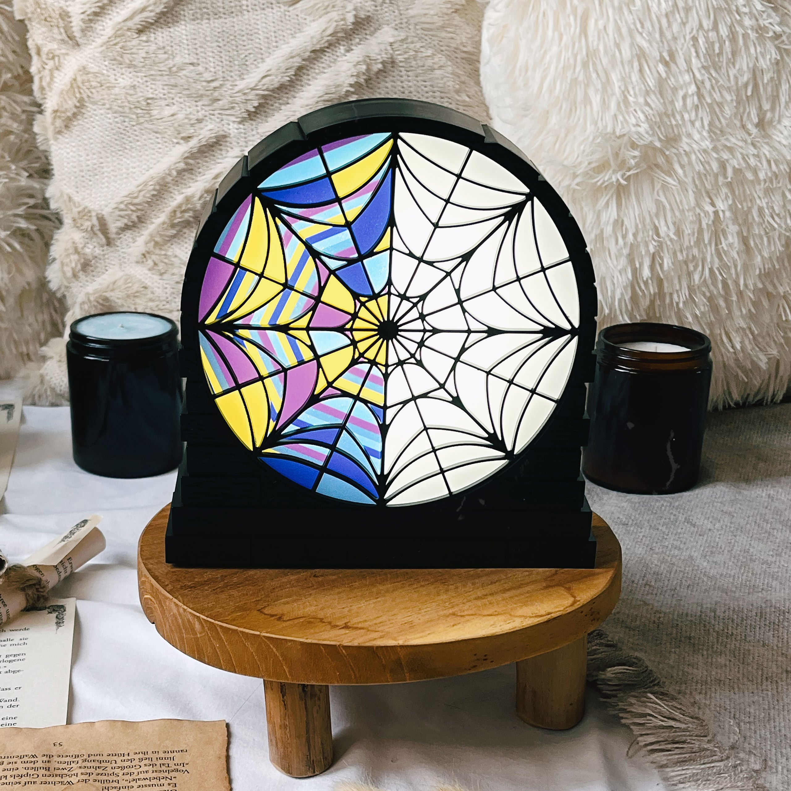 Image produit Mercredi - Lampe Fenêtre Nevermore