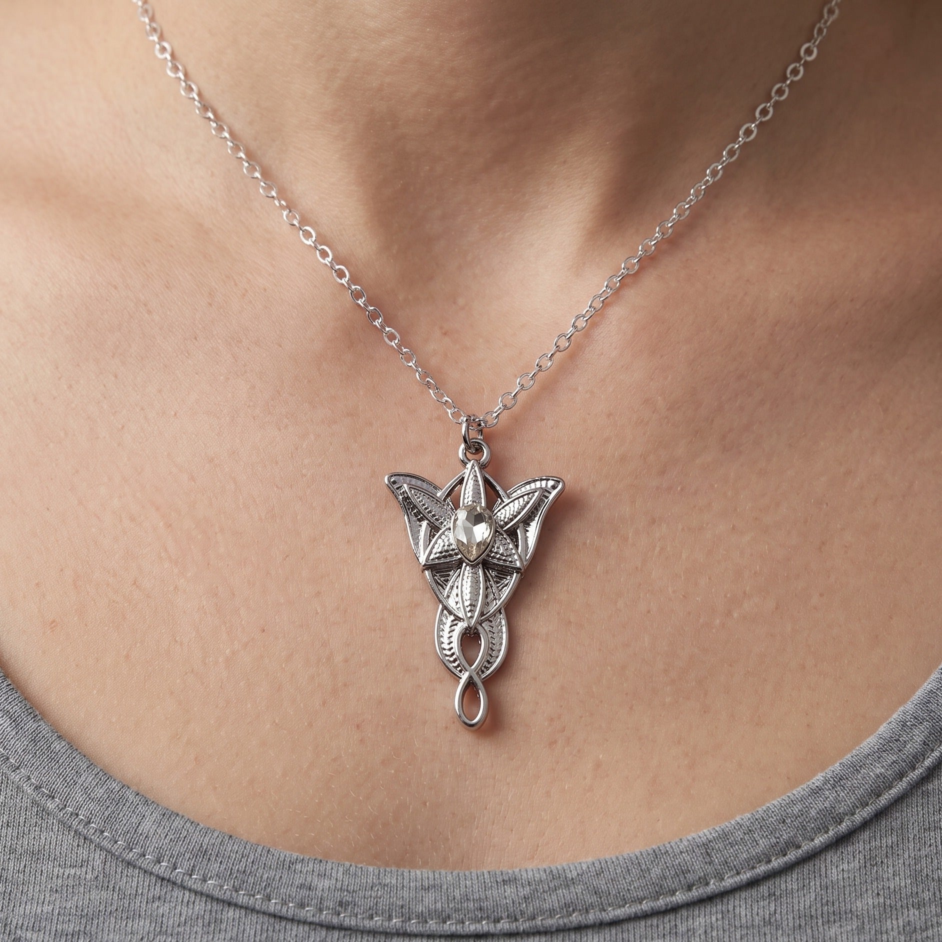 Image produit Collier Arwen Étoile du Soir - Le Seigneur des Anneaux