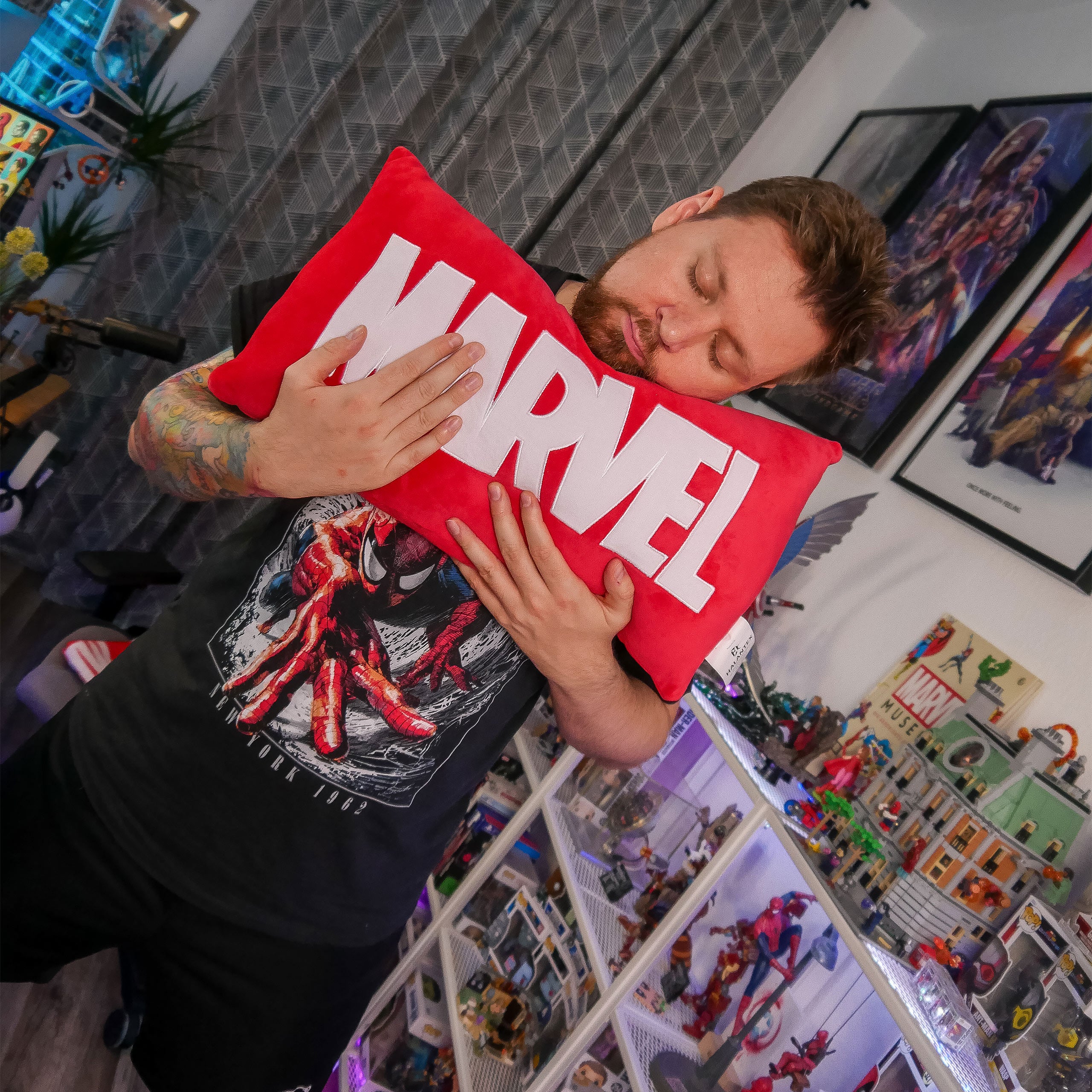 Image produit Marvel - Coussin Logo rouge
