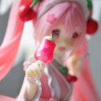 Image produit Hatsune Miku - Figurine Sakura Miku Version Café Japonais