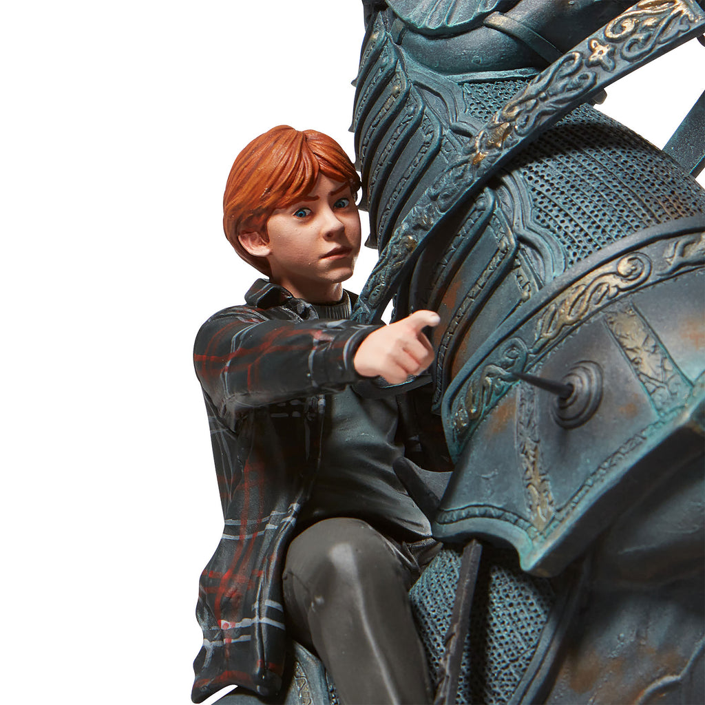 Product image Harry Potter - Ron on Knight Chess Piece Deluxe Figure