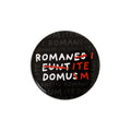 Image produit Bouton Romani Ite Domum pour les fans de Monty Python