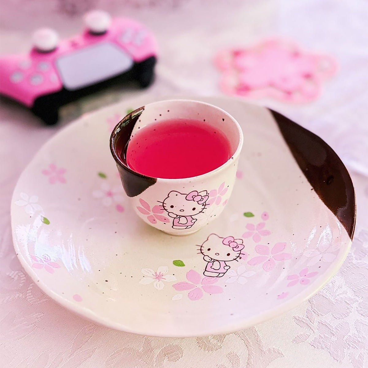 Image produit Hello Kitty - Assiette Mino Cherry Blossom