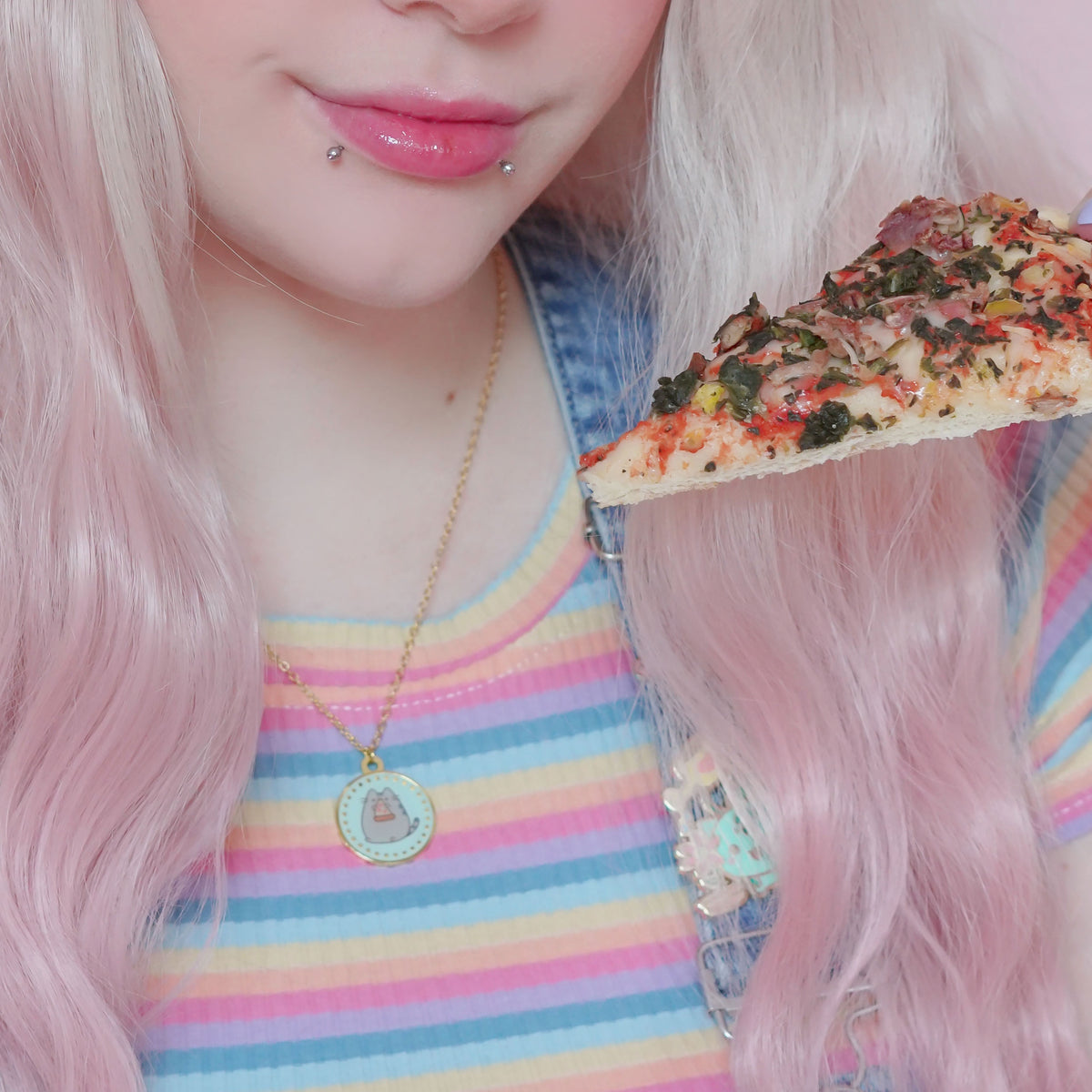 Image produit Pusheen - Collier Eat Pizza