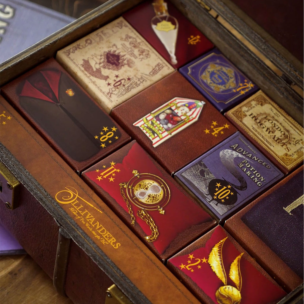 Image produit Harry Potter - Calendrier de l'Avent Valise Poudlard