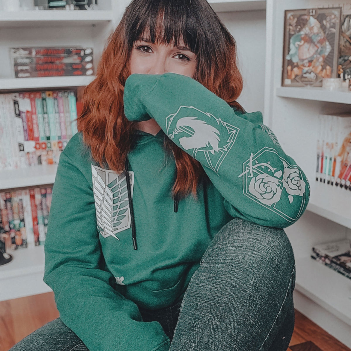 Image produit Hoodie militaire vert à symbole de scout - Attack on Titan