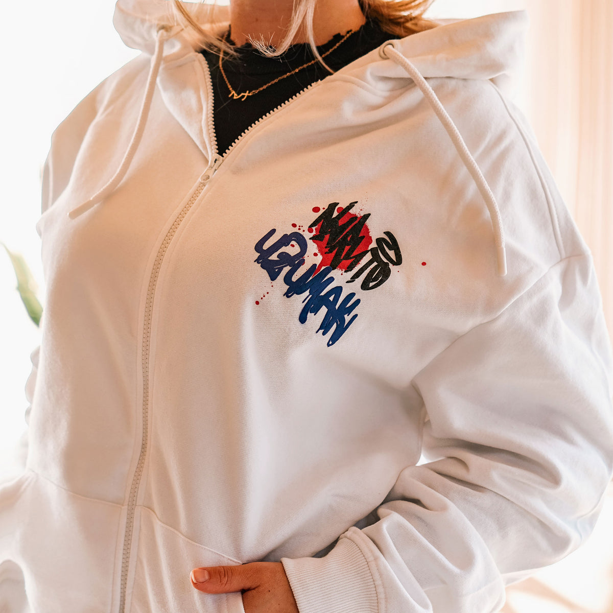 Image produit Naruto - Sweat à capuche Graffiti blanc