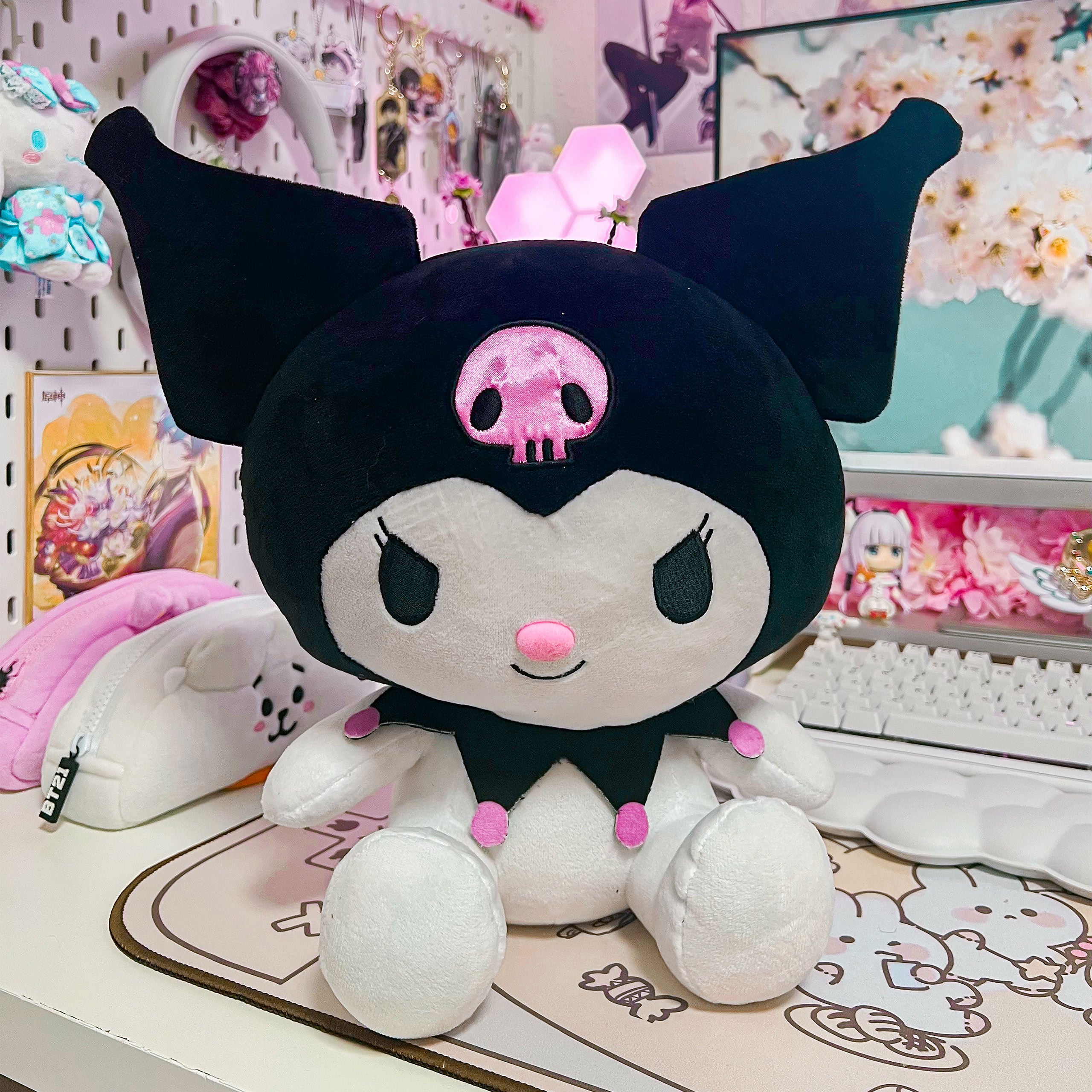 Image produit Sanrio - Figurine en peluche Kuromi Hello Kitty