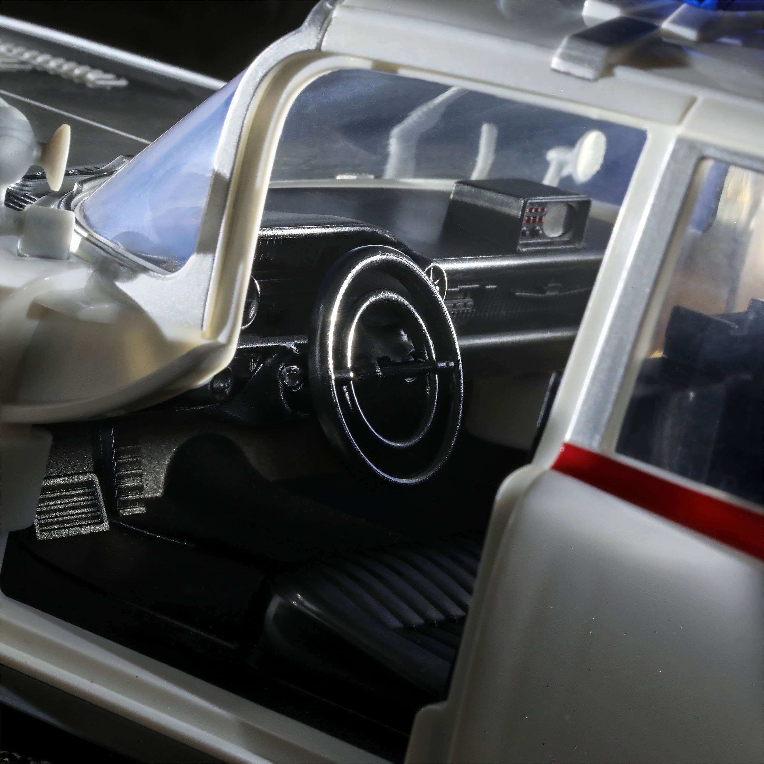 Image produit Ghostbusters - Ecto-1 Ensemble de Figurines d'Action 40ème Anniversaire
