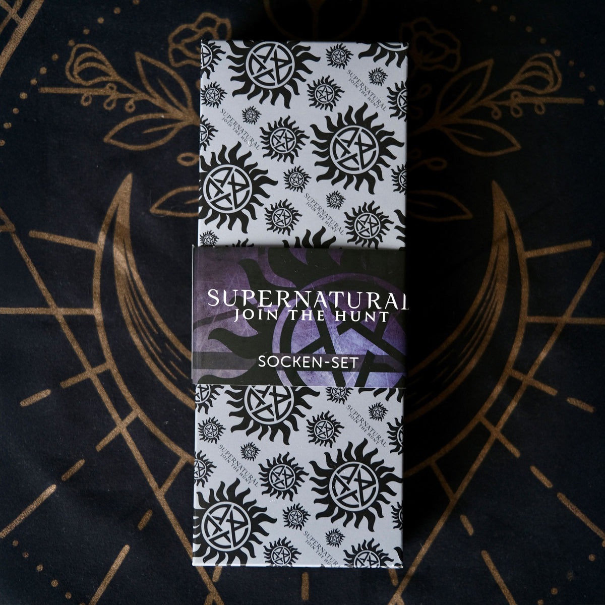 Image produit Chaussettes Supernatural Lot de 3 dans une Boîte Cadeau