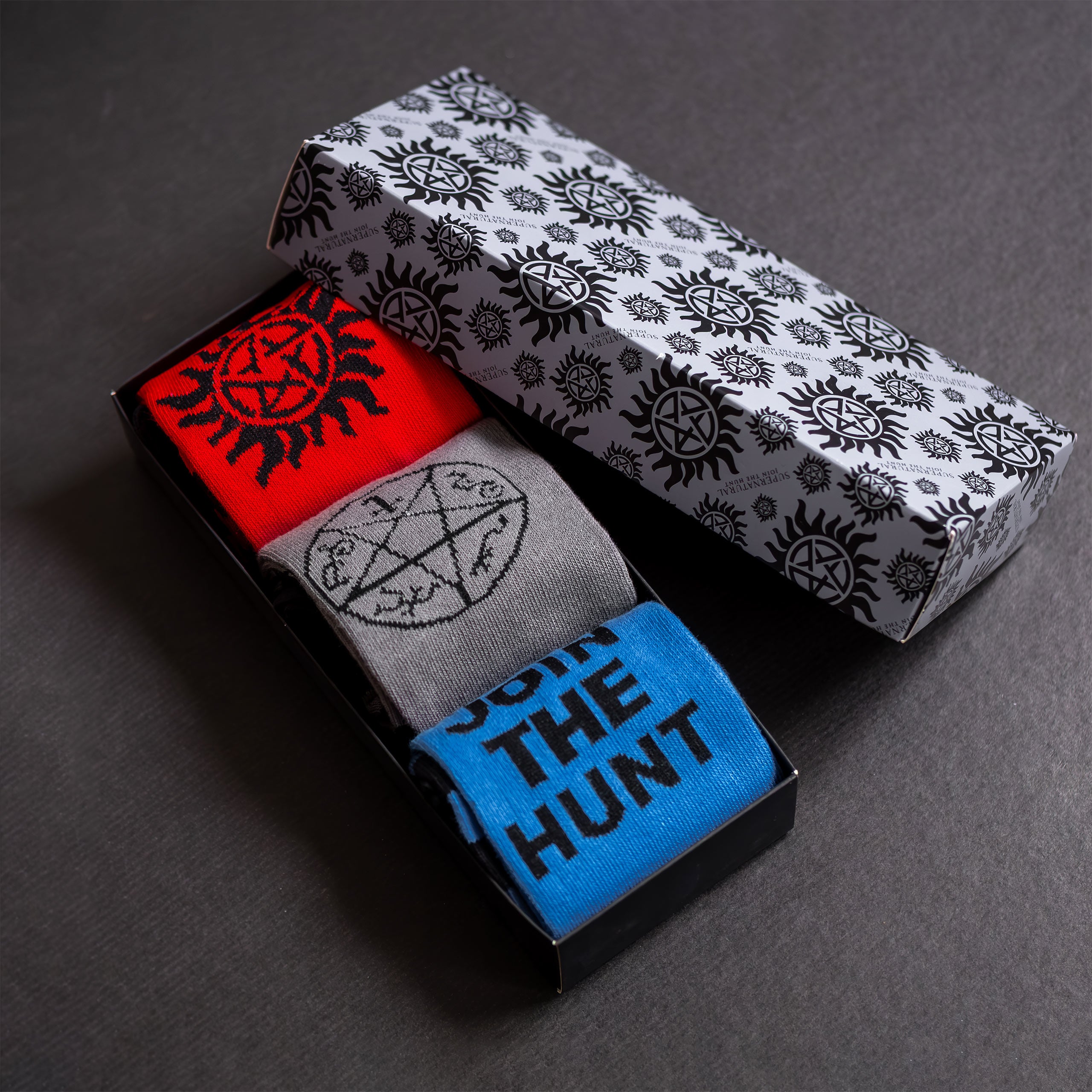 Image produit Chaussettes Supernatural Lot de 3 dans une Boîte Cadeau