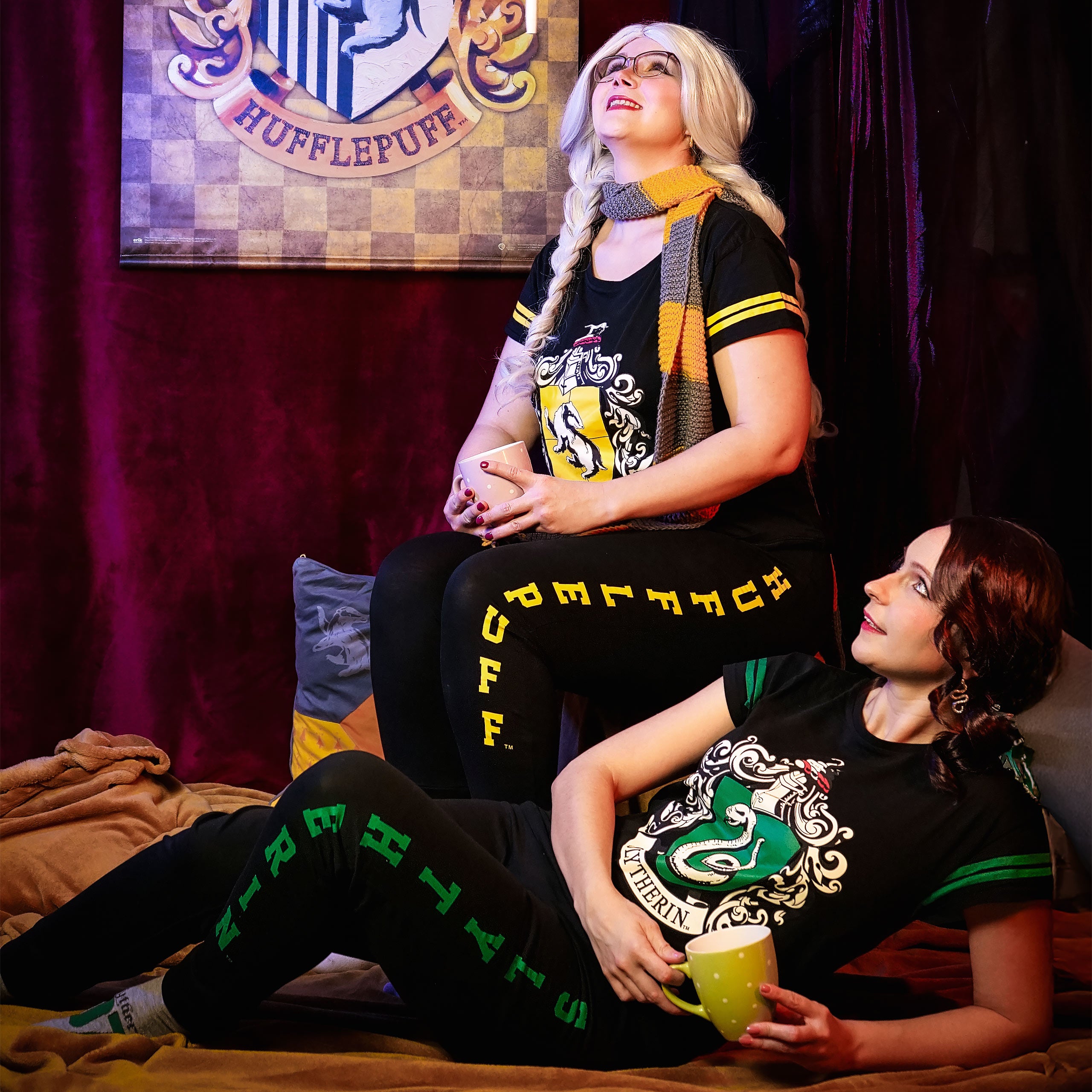 Image produit Pyjama blason Poufsouffle noir - Harry Potter