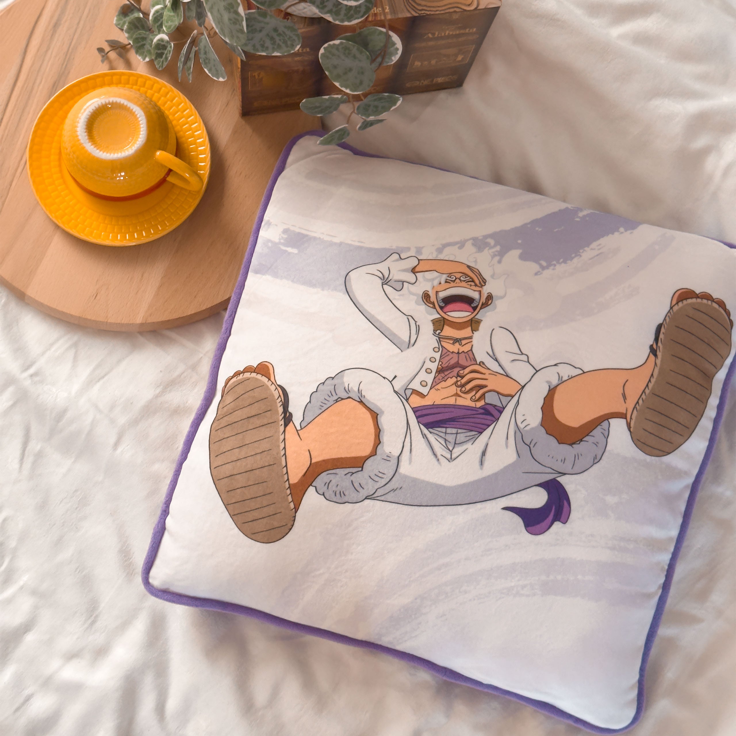 Image produit One Piece : Gear 5 - Coussin Monkey D. Luffy