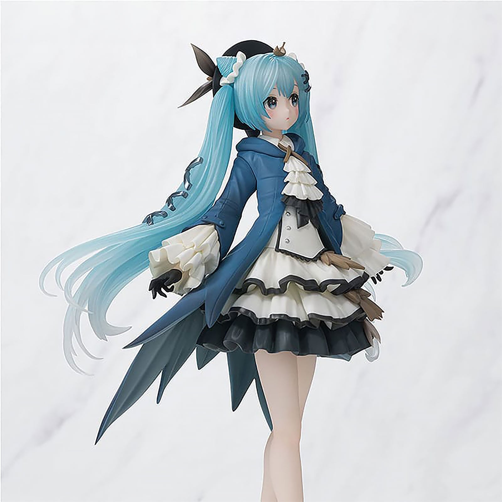 Image produit Hatsune Miku - Figurine Miku Autumn Outing