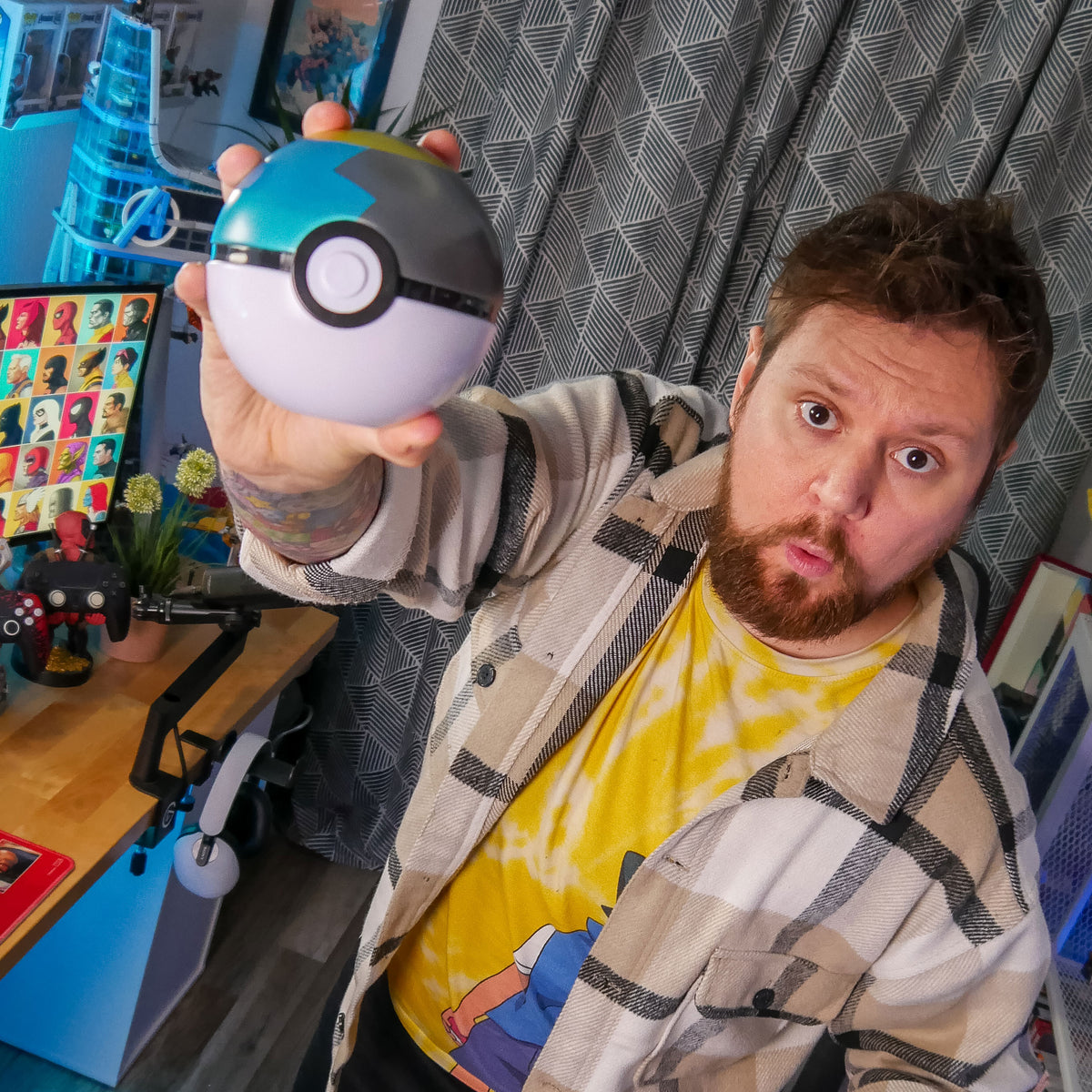 Image produit Pokemon - Mystery Pokeball Cartes Boîte en Métal Automne 2024