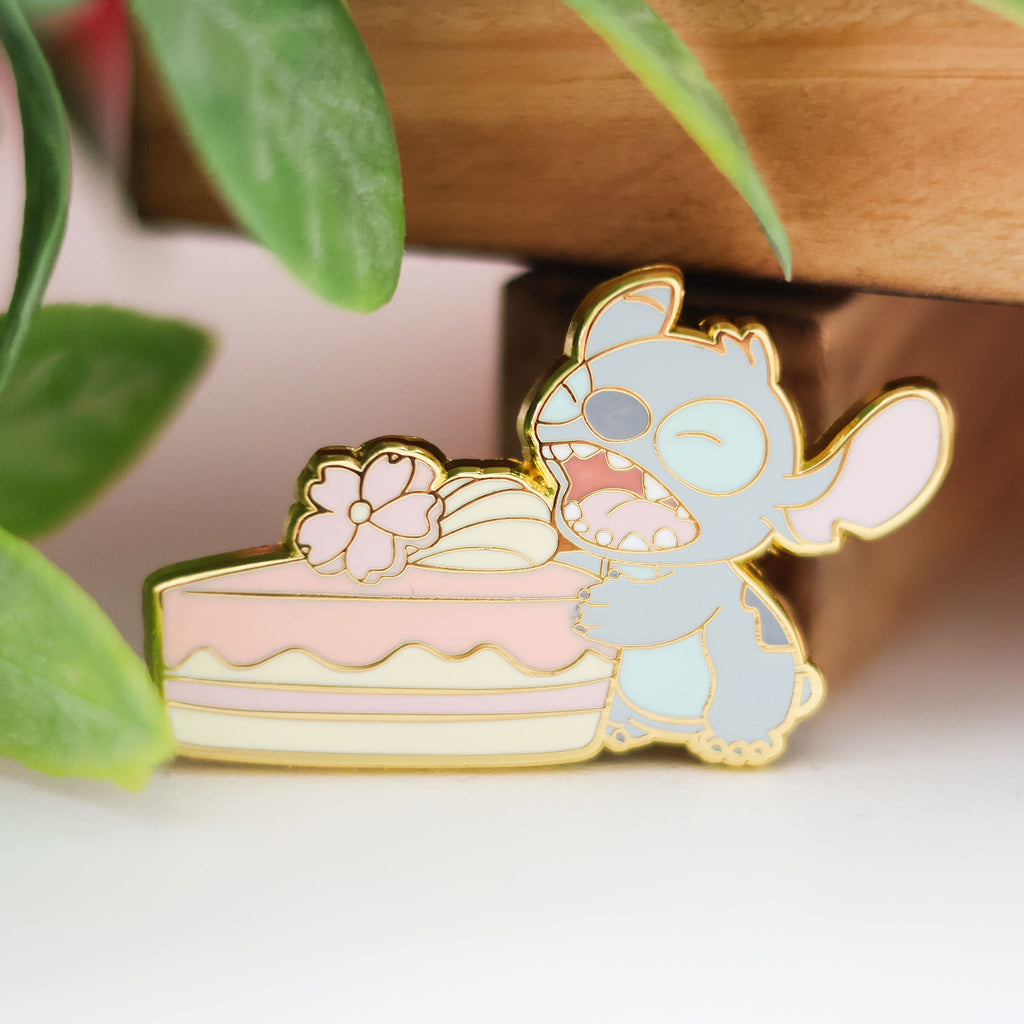 Image produit Lilo & Stitch - Pin Mystère Angel et Stitch Fleur de Cerisier