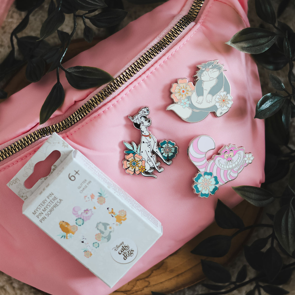 Image produit Disney - Épingle Mystère Floral Chats & Chiens