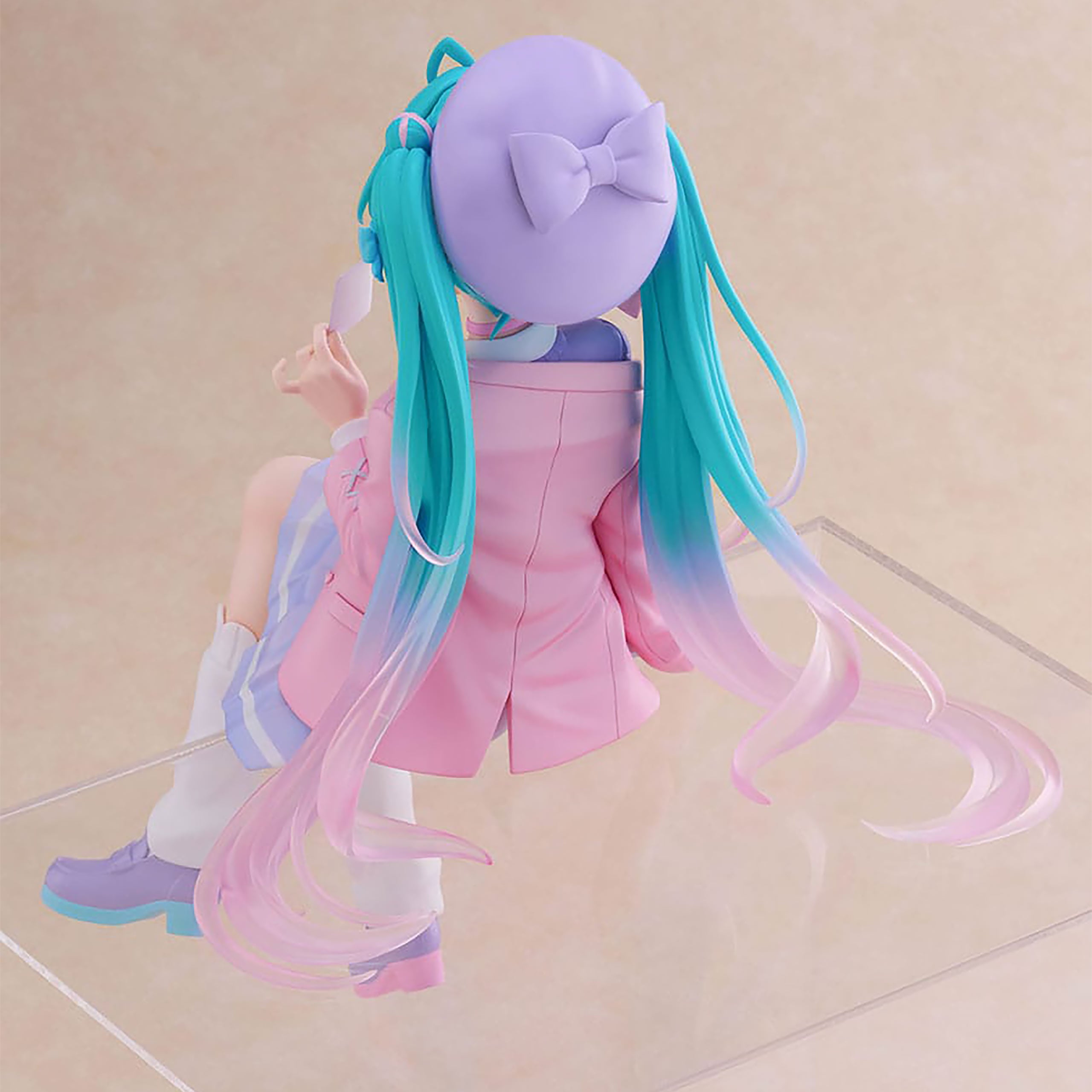 Product image Hatsune Miku - Love Blazer Tenitol Noodle Stopper Statue