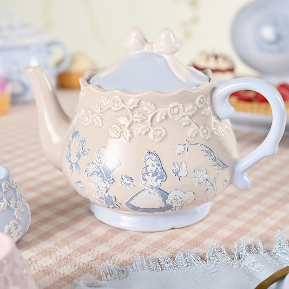 Image produit Alice au pays des merveilles - Théière du Chapelier fou et Alice