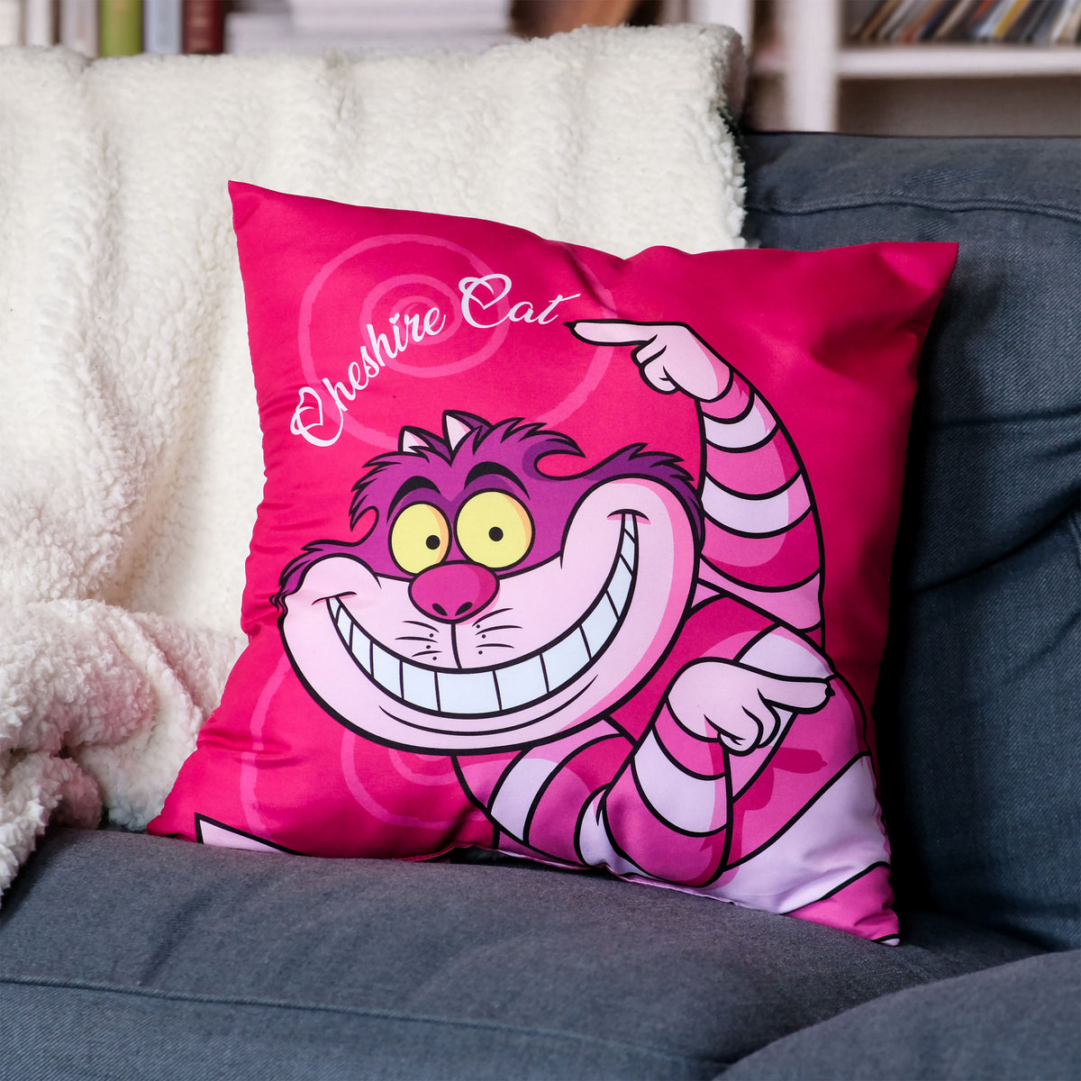 Image produit Chat du Cheshire Coussin - Alice au Pays des Merveilles