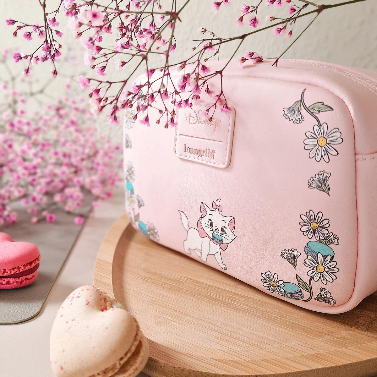 Image produit Les Aristochats - Trousse de maquillage Marie avec macaron