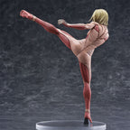 Image produit Attack on Titan - Figurine Annie Leonhart Version Titan Féminin