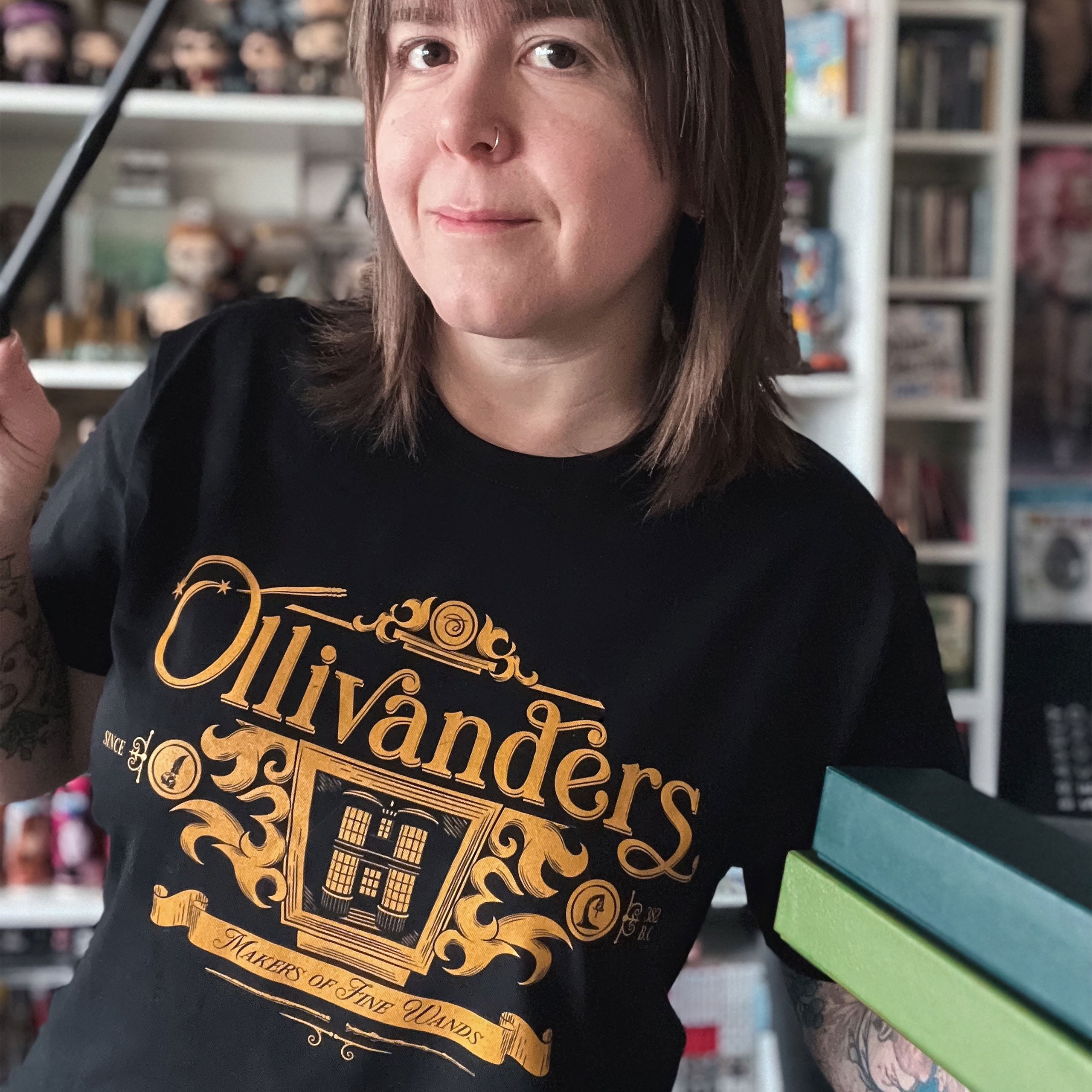Image produit T-shirt Ollivanders noir - Harry Potter