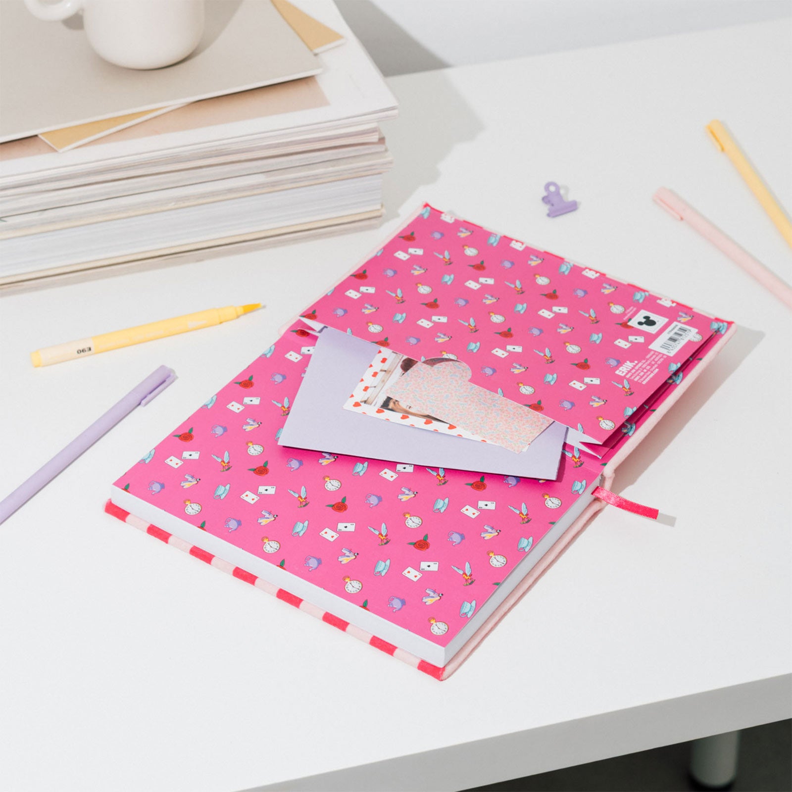 Image produit Alice au Pays des Merveilles - Carnet en peluche Chat du Cheshire