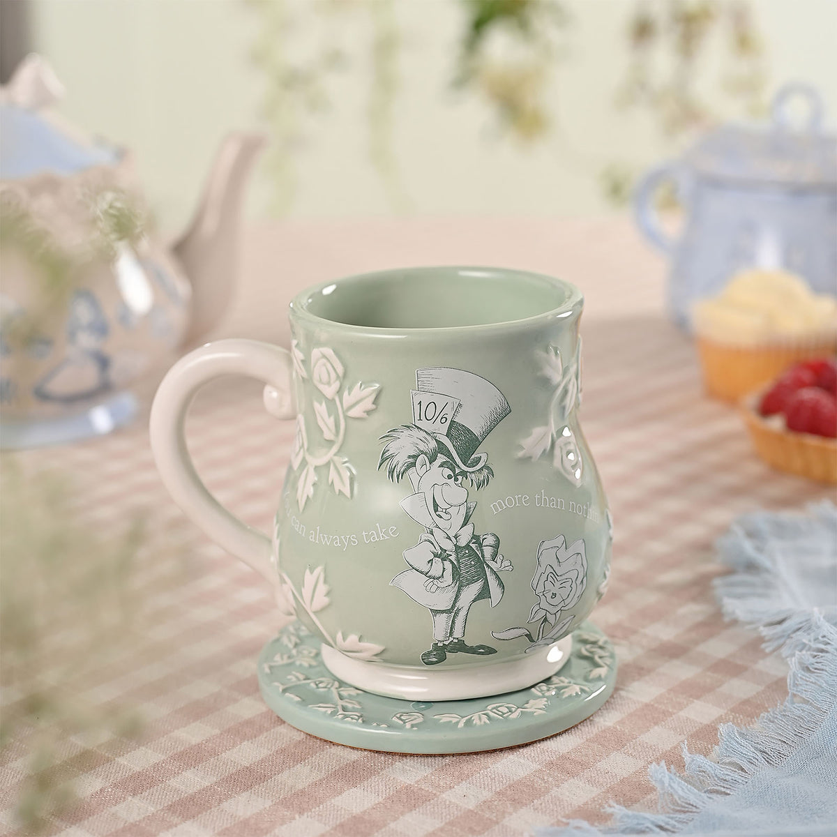 Image produit Alice au Pays des Merveilles - Tasse en relief du Chapelier Fou