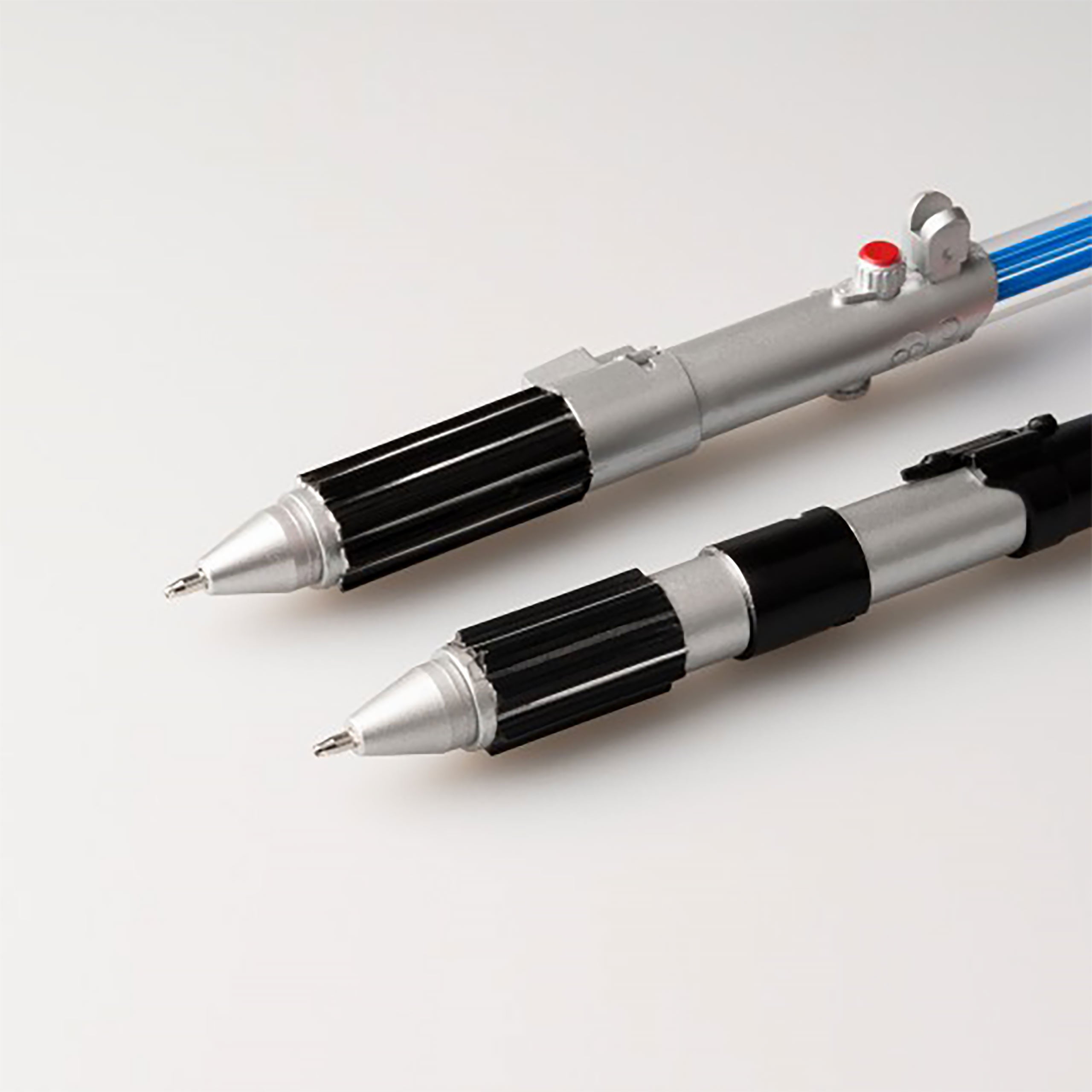 Image produit Star Wars - Coffret de stylos à bille lumineux Dark Vador et Luke Skywalker