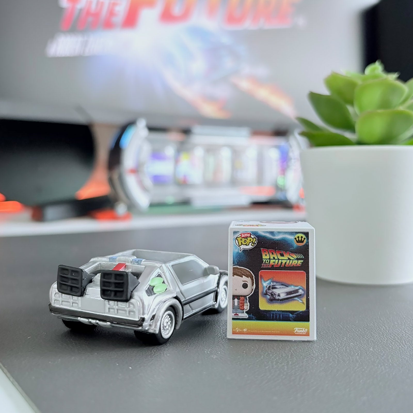 Image produit Retour vers le futur - Ensemble de figurines Funko Bitty Pop Ride DeLorean