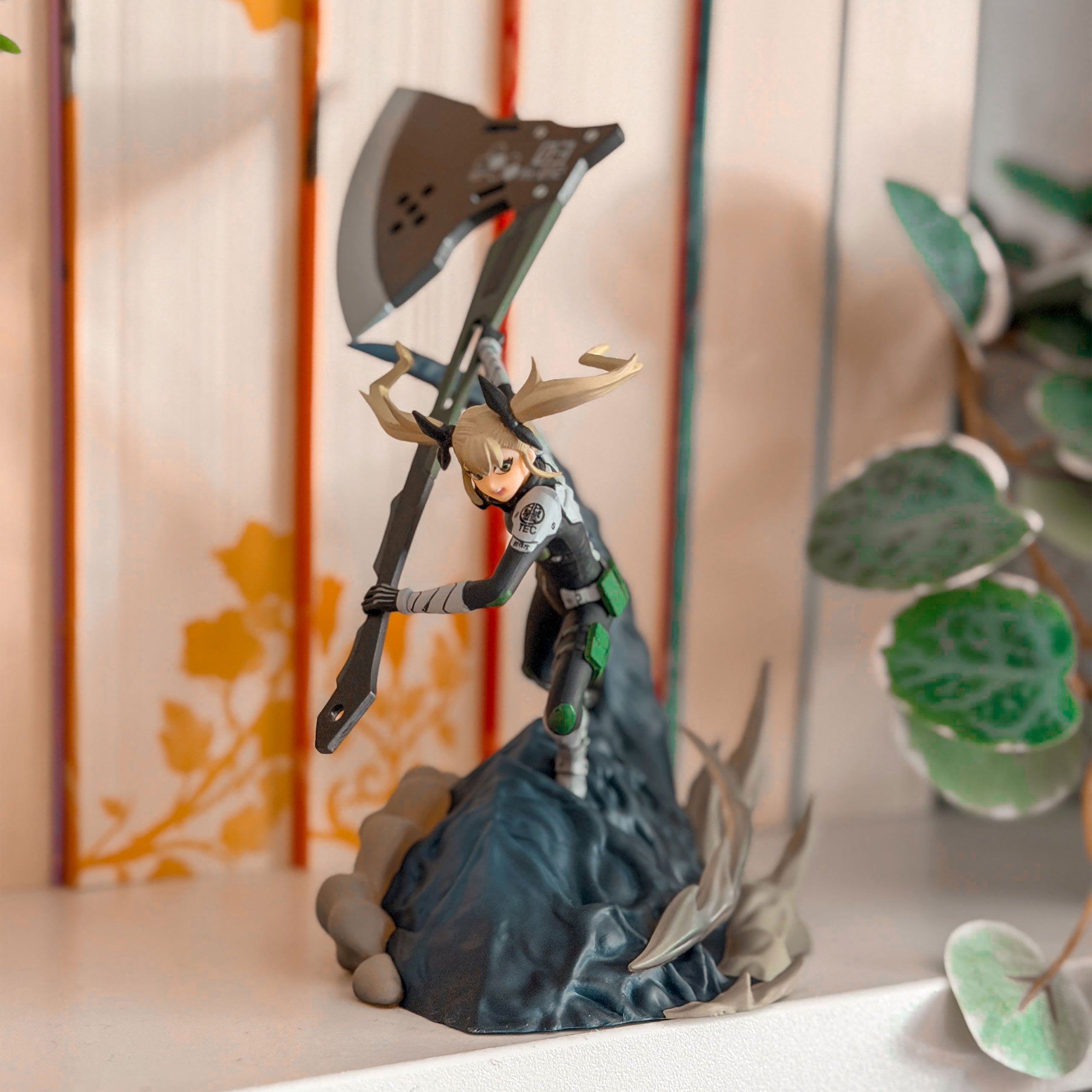 Image produit Kaiju No. 8 - Figurine diorama de Kikoru Shinomiya