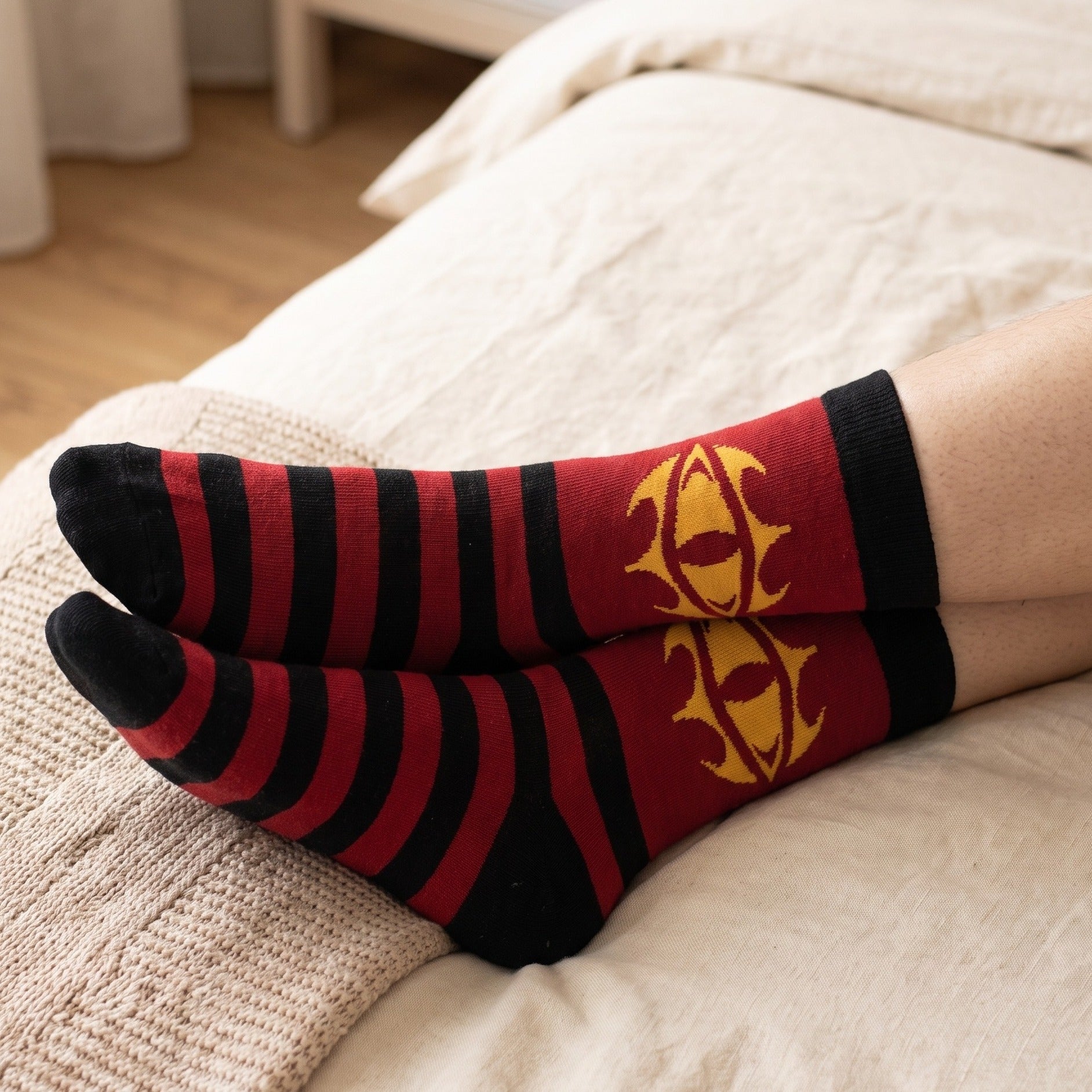 Image produit Le Seigneur des Anneaux - Chaussettes Œil de Sauron