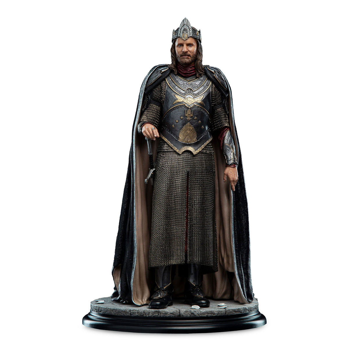 Product image The Lord of the Rings - King Aragorn Figure Classic Series