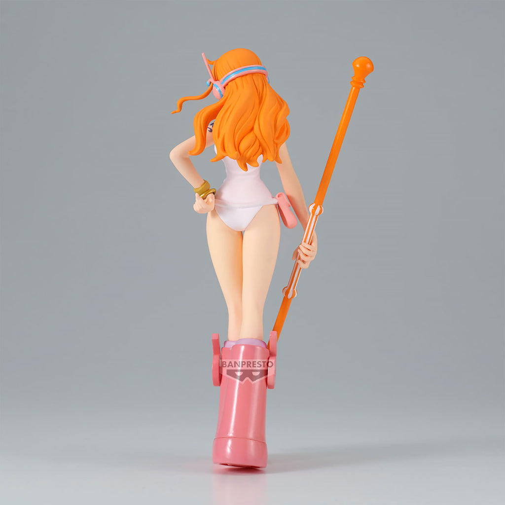 Product image One Piece - Nami The Shukko Figure Egghead Version
