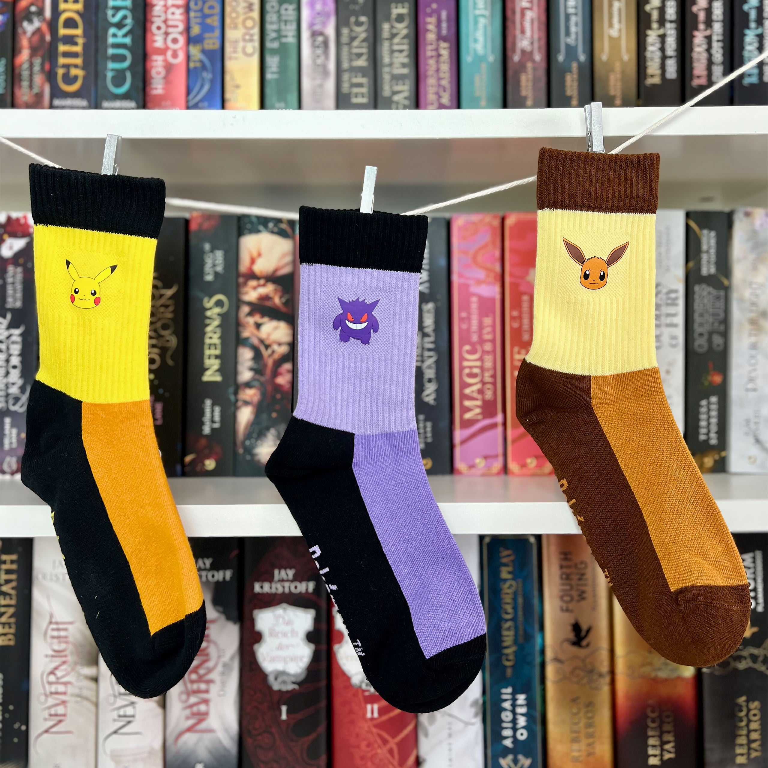 Image produit Pokemon - Lot de 3 paires de chaussettes Pikachu, Évoli et Ectoplasma