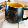 Image produit Mug Poufsouffle avec Blason 3D de Poudlard à l'intérieur - Harry Potter