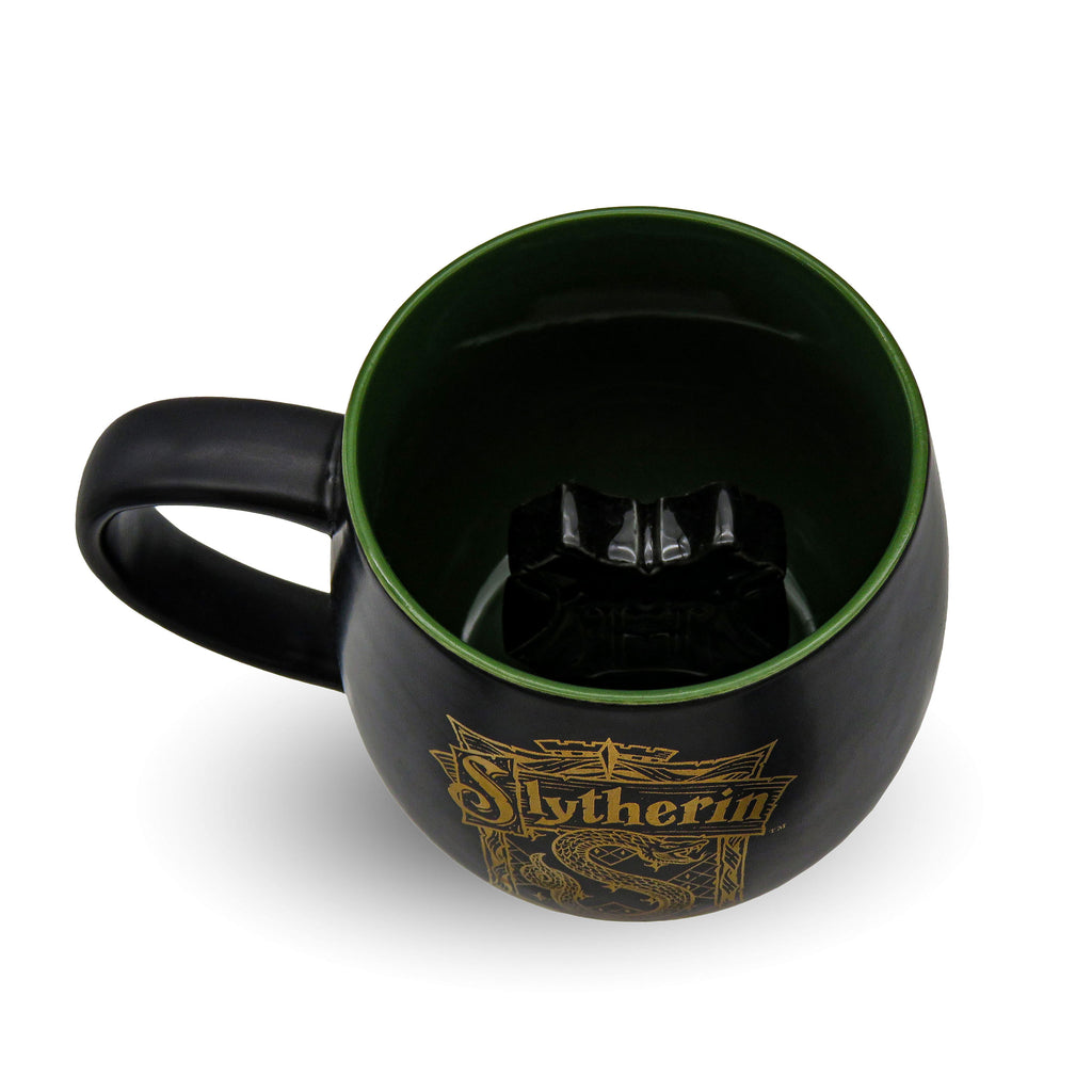 Image produit Mug Serpentard avec Blason 3D de Poudlard à l'intérieur - Harry Potter