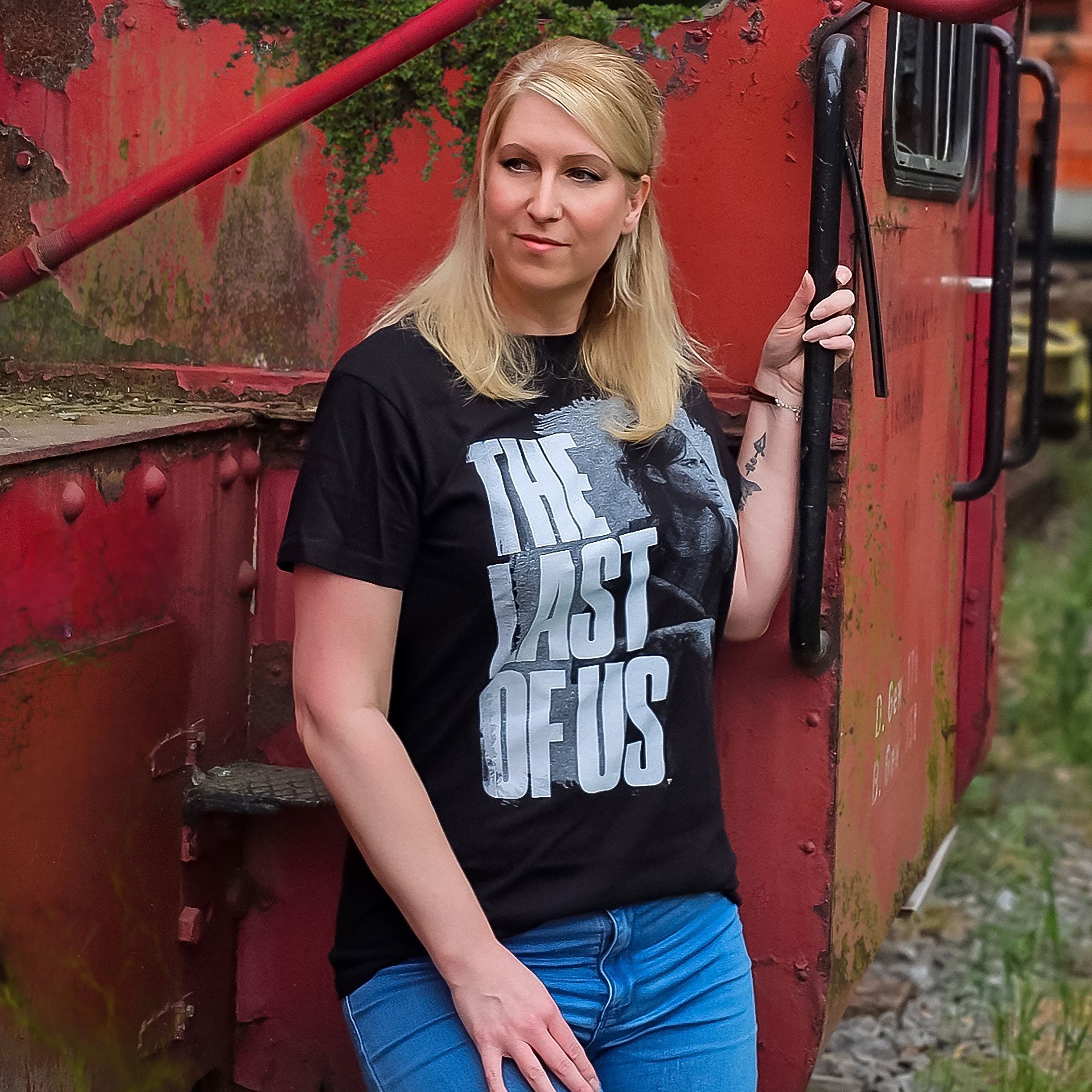 Image produit The Last of Us - T-shirt Ellie noir