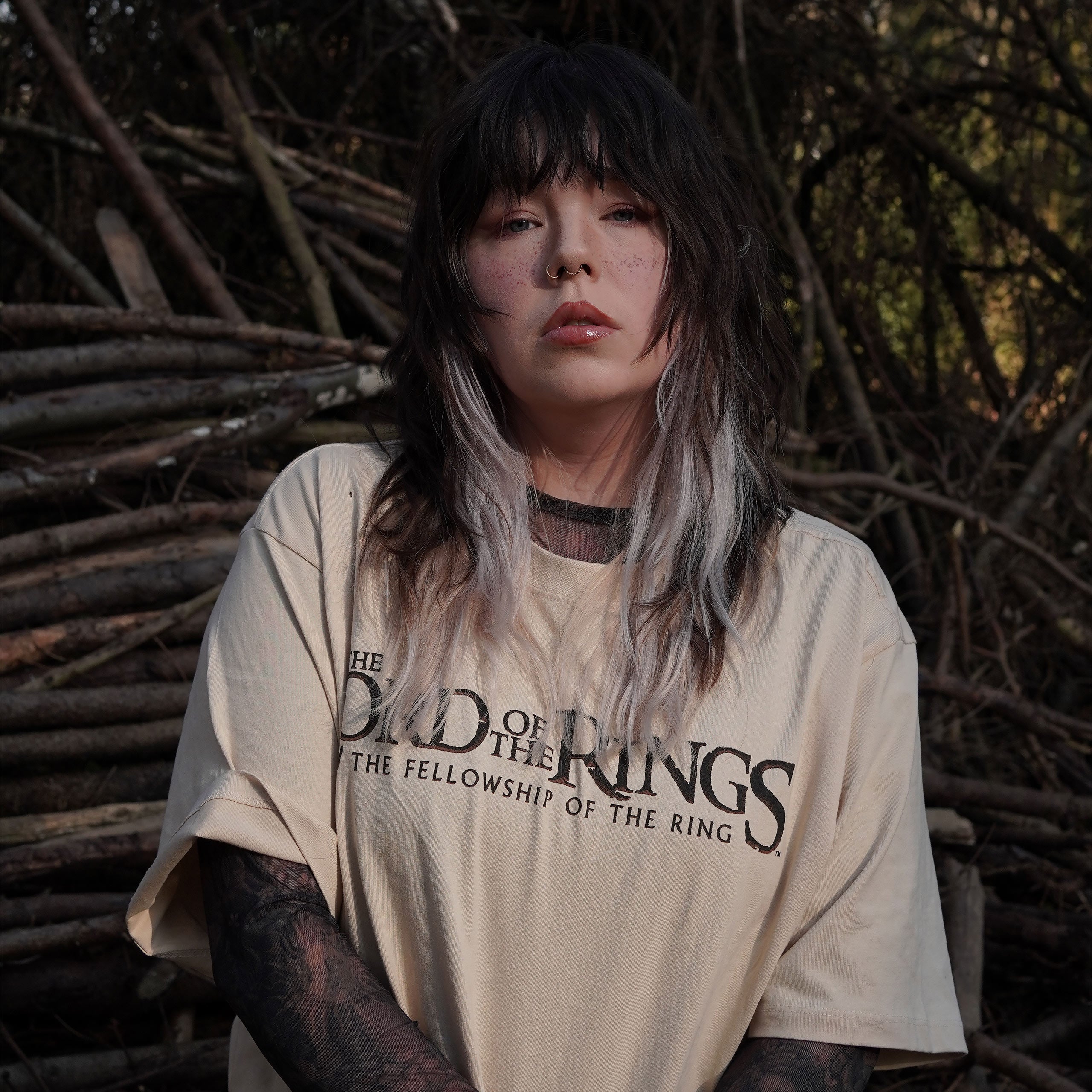 Image produit Le Seigneur des Anneaux - T-shirt oversize beige Rohan et Gondor
