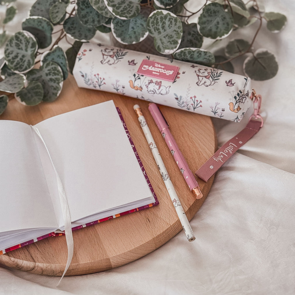 Image produit Les Aristochats - Trousse Marie avec stylo et crayon