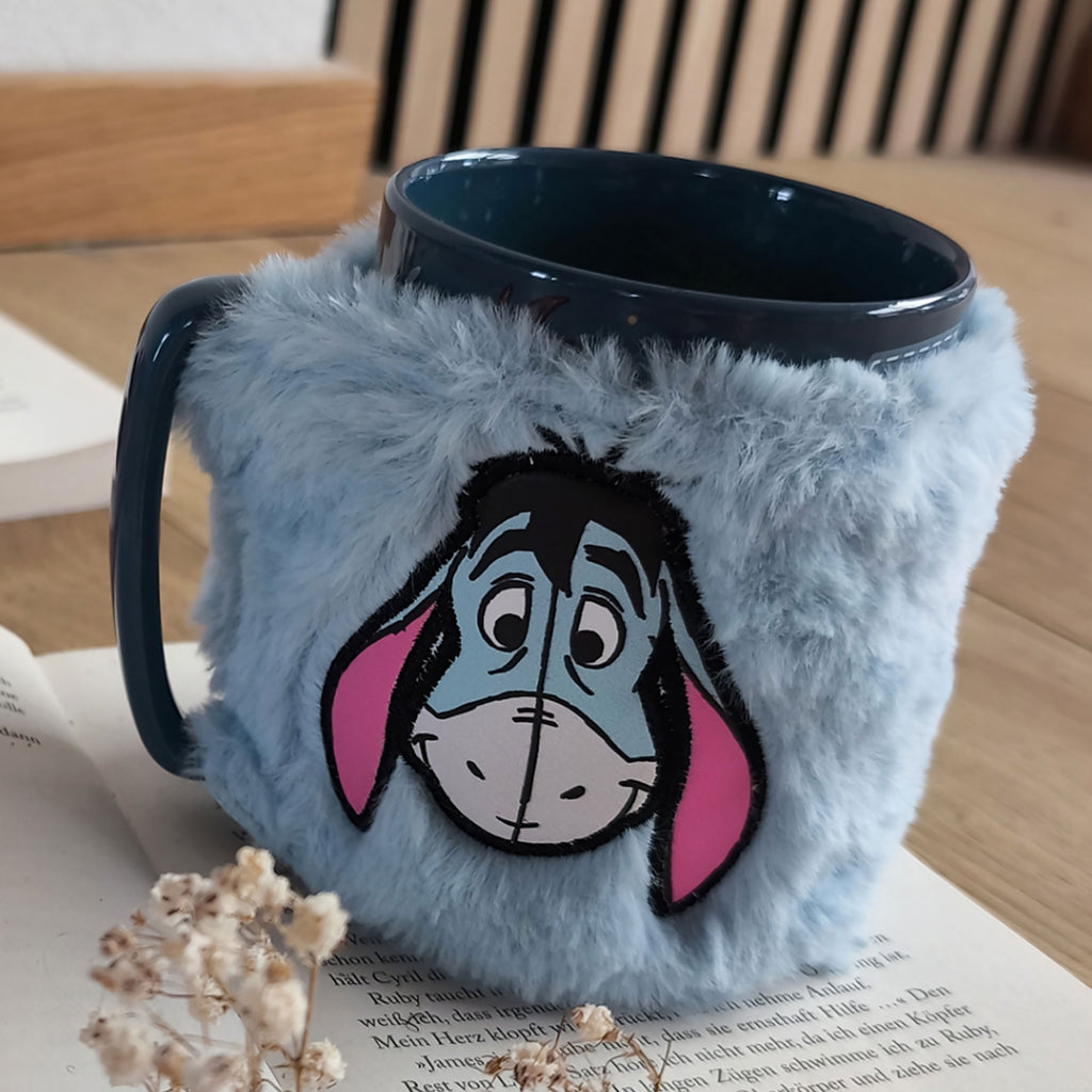 Image produit Winnie l’Ourson - Mug Bourriquet avec housse en peluche