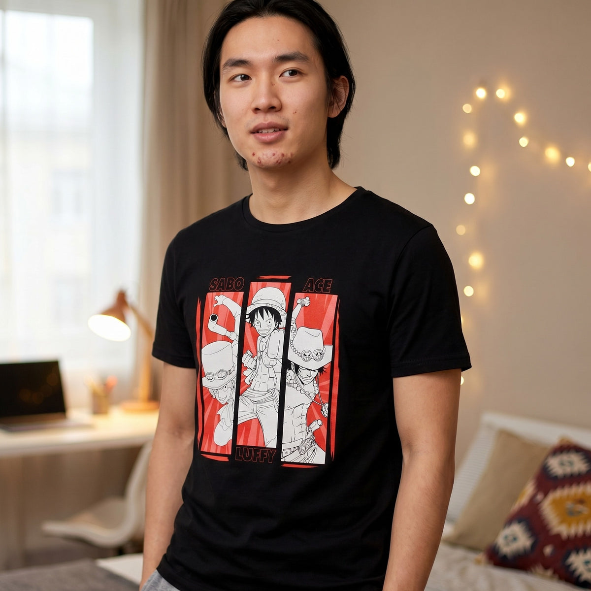 Image produit One Piece - T-Shirt Équipage noir