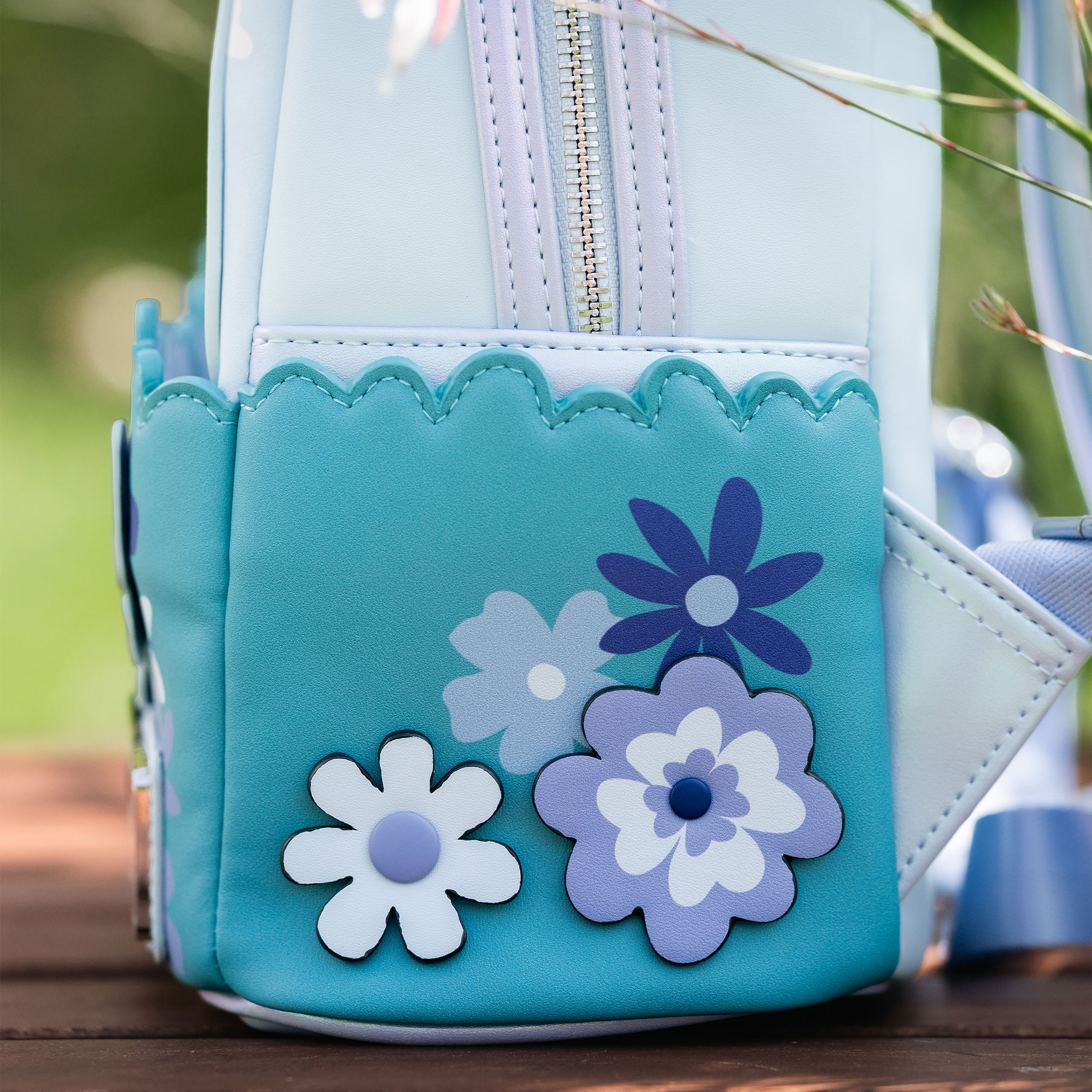 Image produit Winnie l'Ourson - Sac à dos mini Fleur Bourriquet