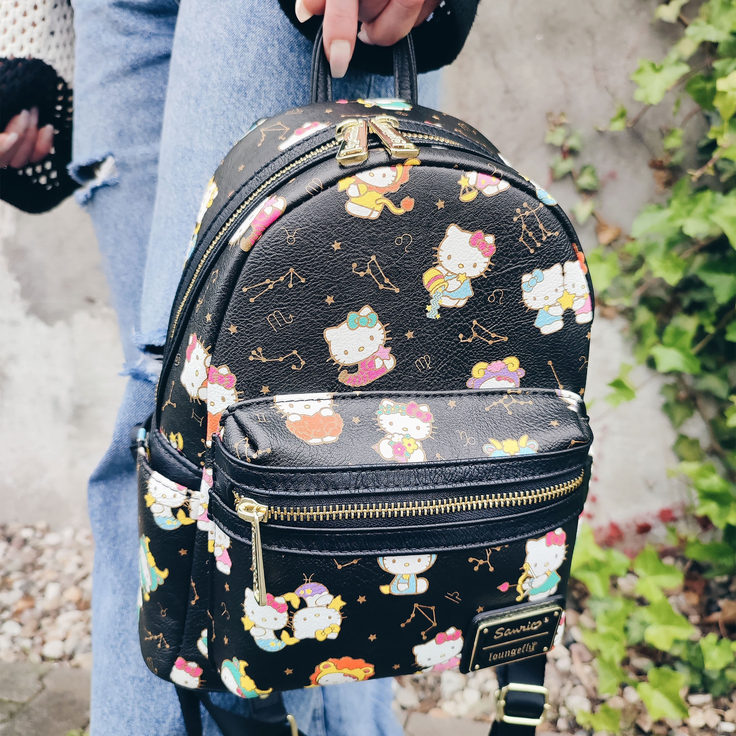 Image produit Sanrio - Mini Sac à Dos Hello Kitty