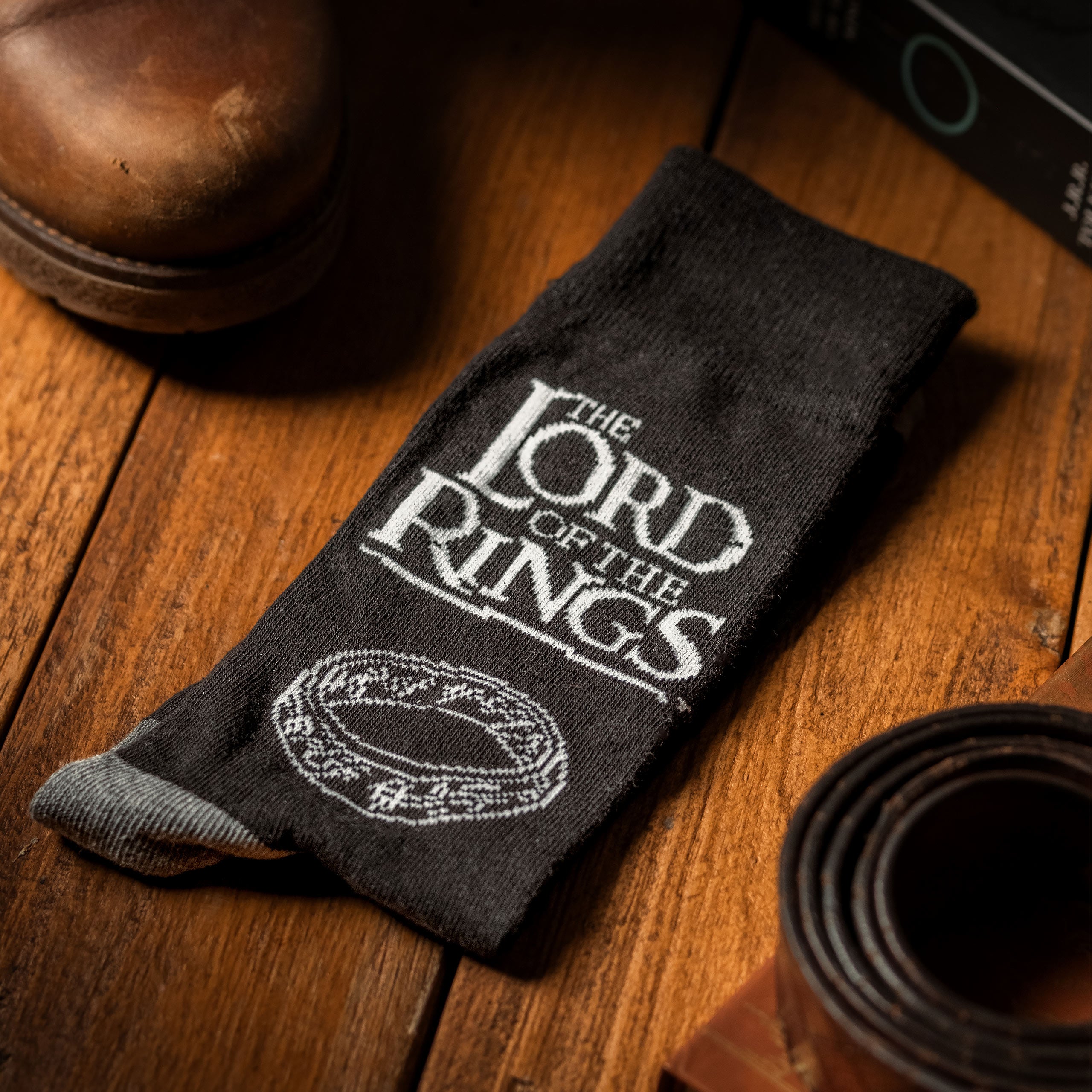 Image produit Le Seigneur des Anneaux - Les Compagnons chaussettes lot de 3 dans une boîte cadeau