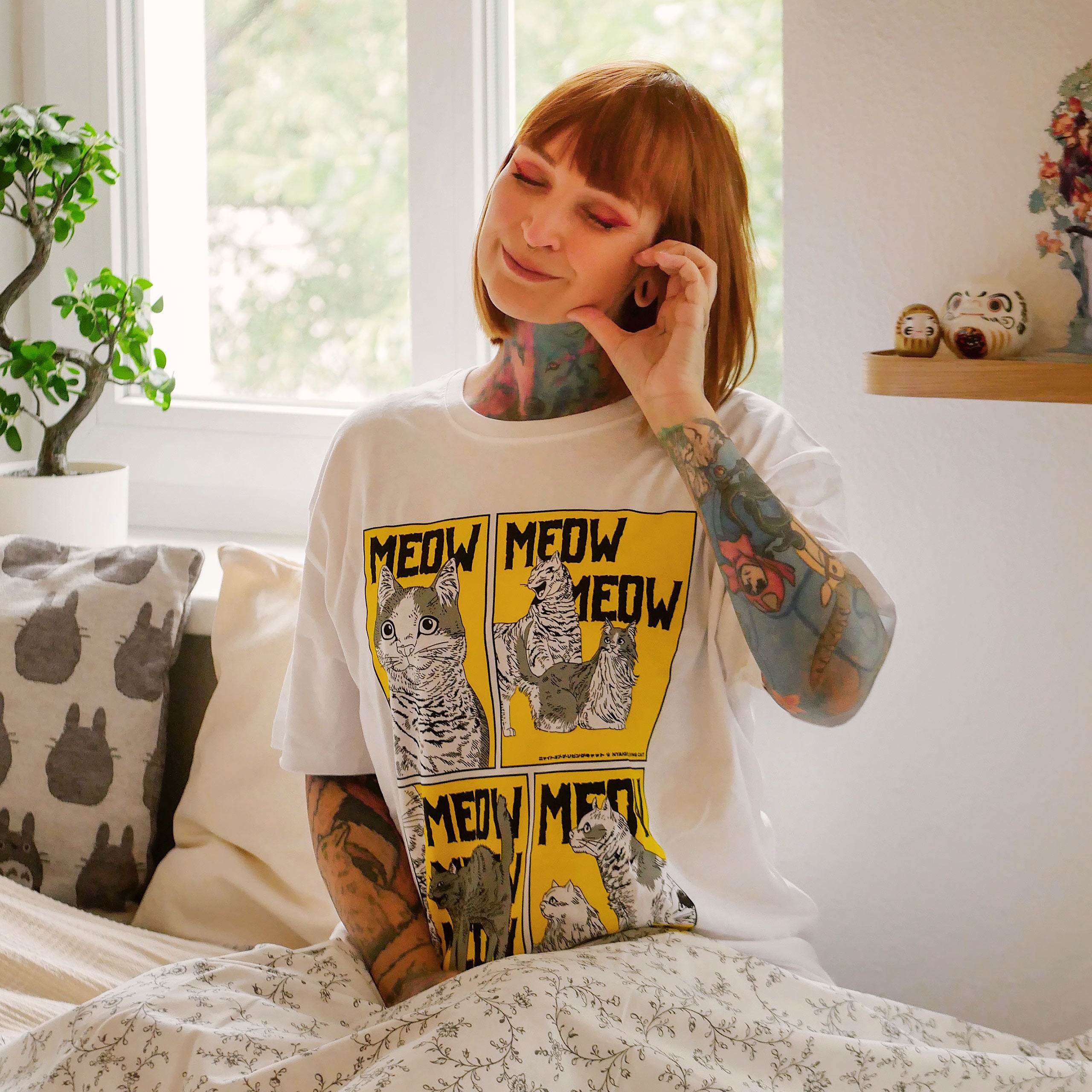 Image produit T-shirt Meow pour les fans de Night of the Living Cat blanc