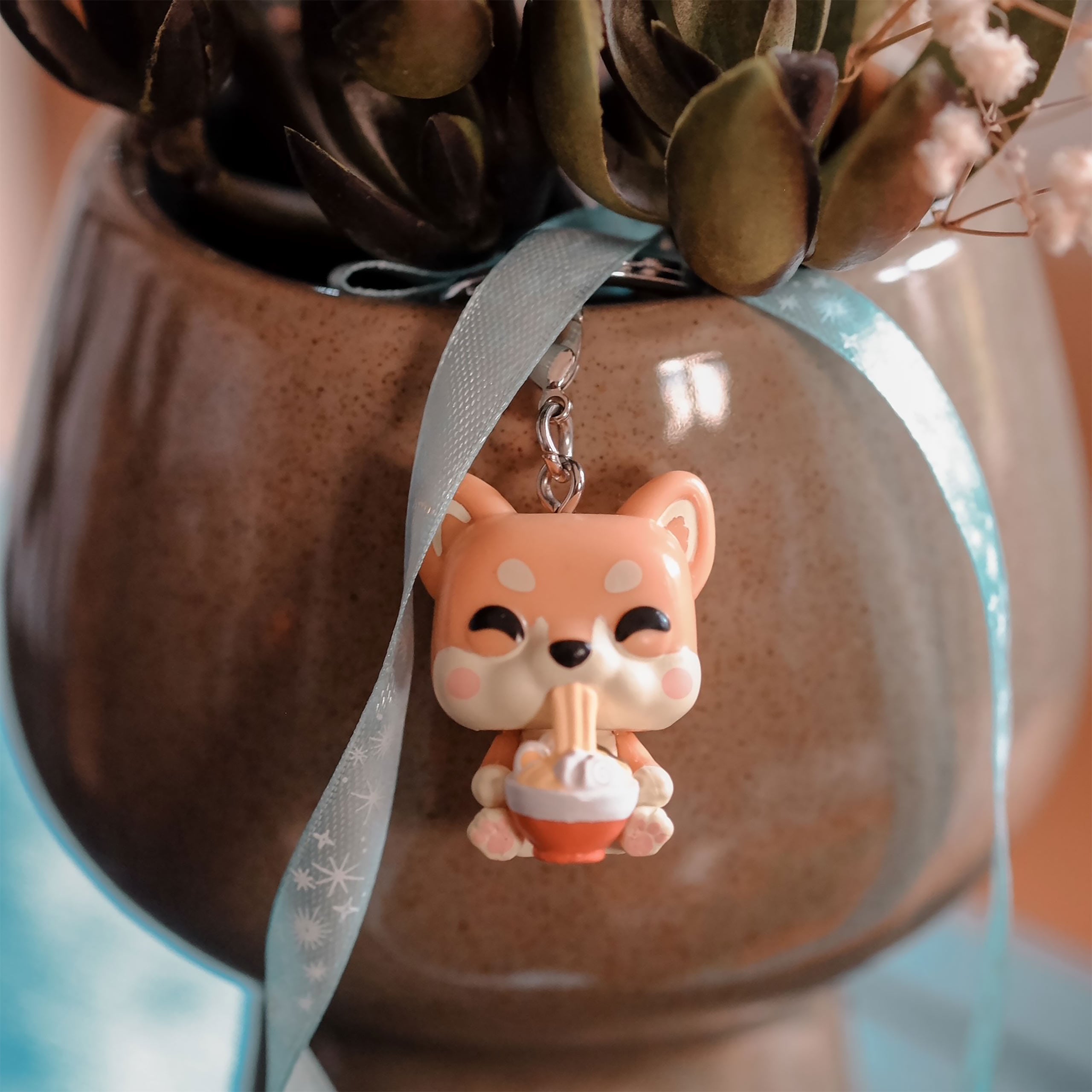 Image produit Kawaii Foodies - Porte-clés Funko Pop Ramen Shiba